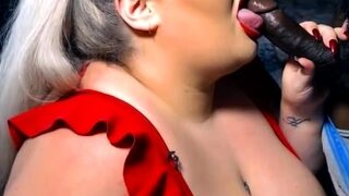Amateur blonde girlfriend homemade blowjob and handjob