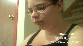 Redhead BBW Saffron Burke Fetish and Masurbation Vid Compilation