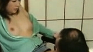 Young bbw lick ass and pussy each other