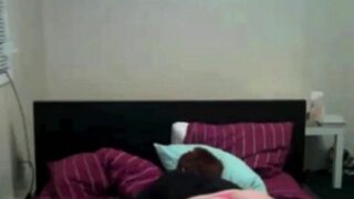Thick pawg in thong humping pillow